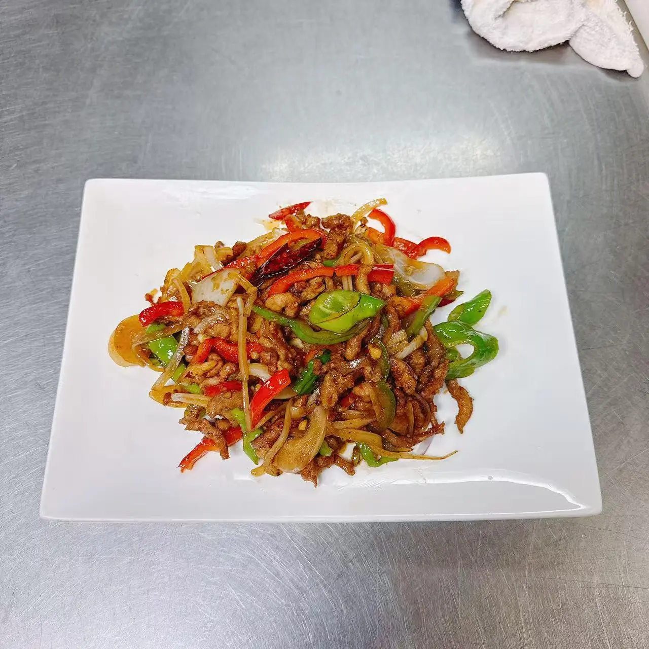 Stir-fried shredded pork with chili peppers at U & TEA, a Chinese Restaurant in Bethlehem